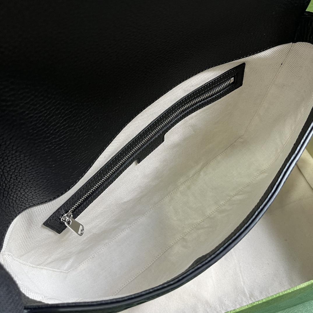 Gucci Jumbo GG Medium Messenger Bag (31x 24.5x 6cm) - DopestKickz