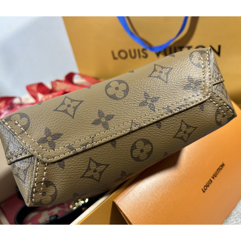 Louis Vuitton Atlantis BB(17x17x17cm)  M46816 - DopestKickz