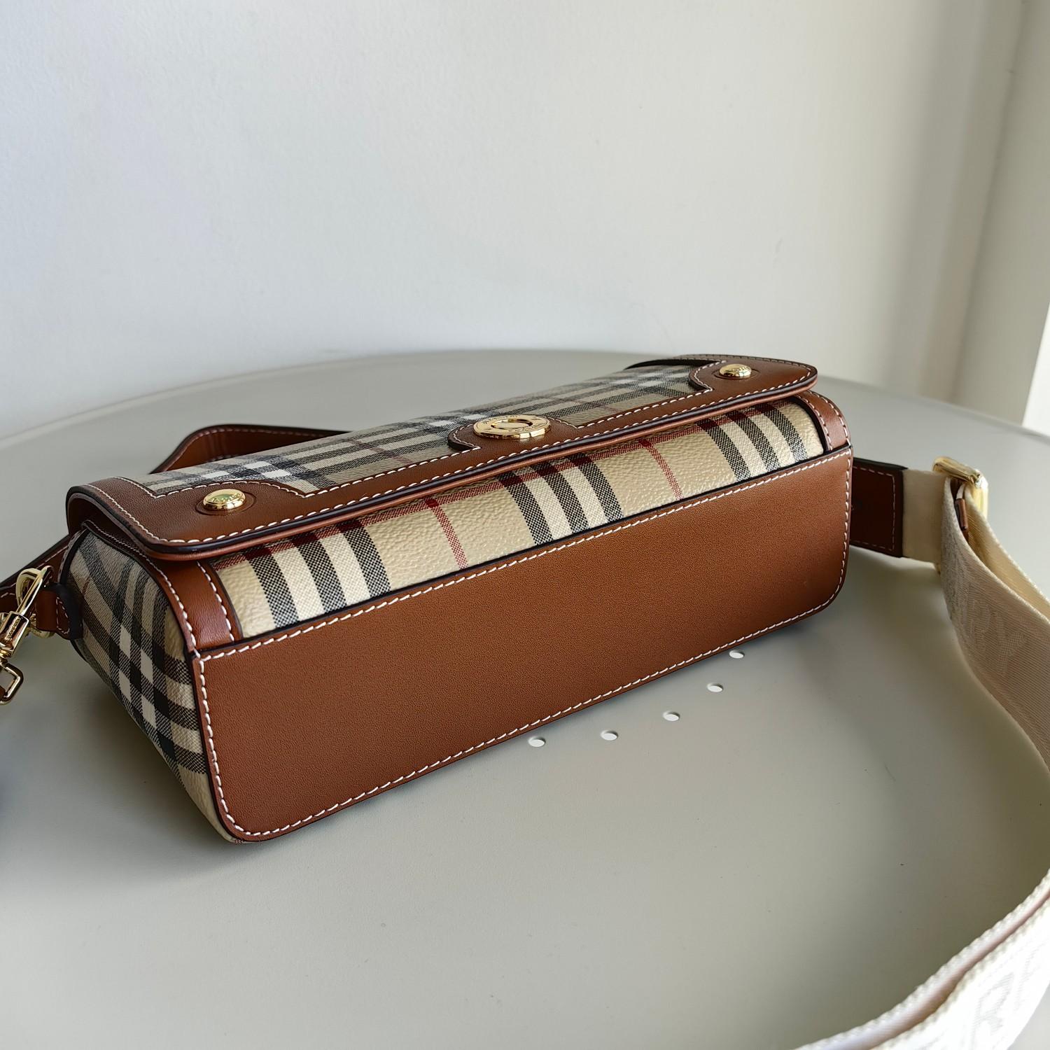 Burberry Top Handle Note Bag - DopestKickz