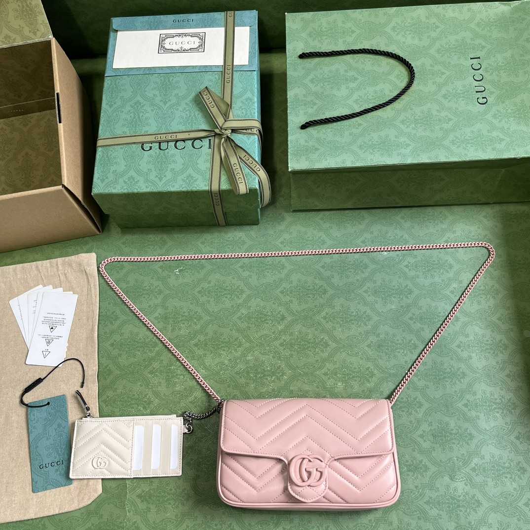 Gucci GG Marmont Mini Bag (21x 12x 5cm) - DopestKickz
