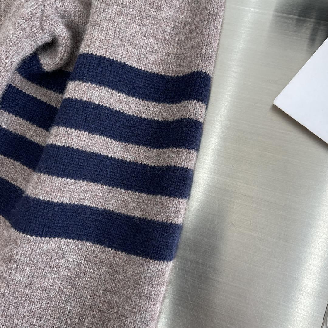 Thom Browne Shetland Wool Raglan 4-bar Crew Neck Pullover - DopestKickz