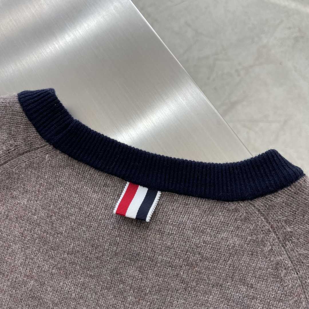 Thom Browne Shetland Wool Raglan 4-bar Crew Neck Pullover - DopestKickz