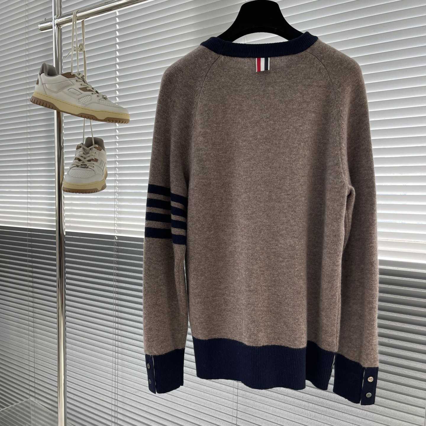 Thom Browne Shetland Wool Raglan 4-bar Crew Neck Pullover - DopestKickz