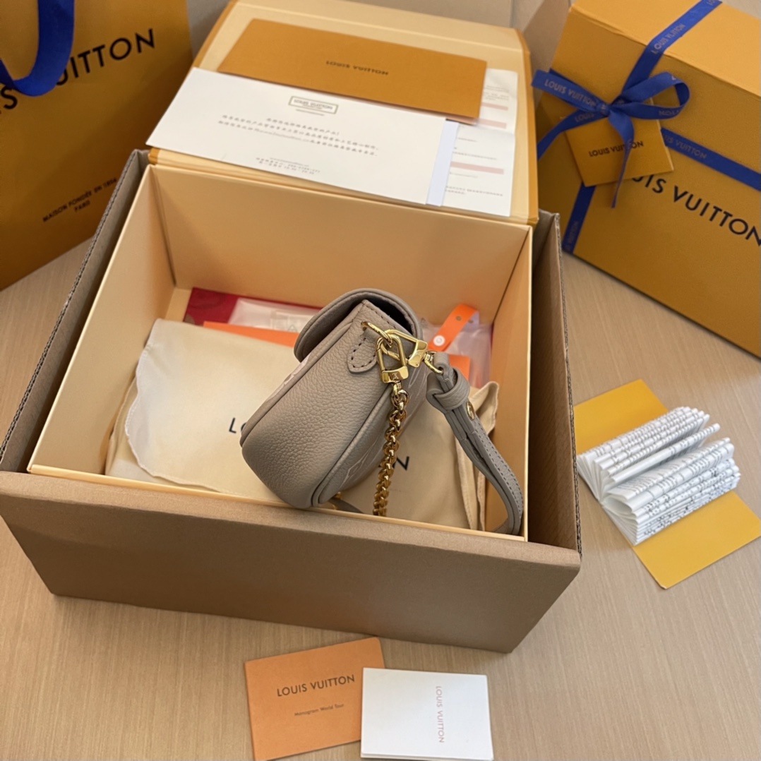 Louis Vuitton Wallet On Chain Ivy (23.5x12x4.3cm)  M82211 - DopestKickz