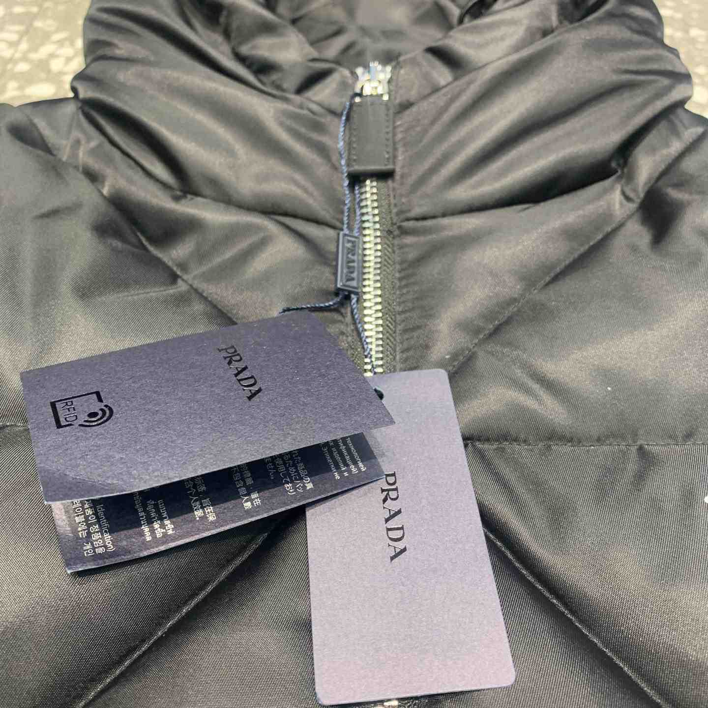 Prada Cropped Re-Nylon Down Jacket - DopestKickz