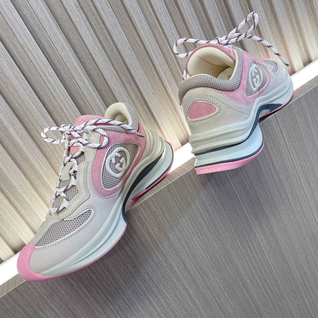 Gucci Women's Run Sneaker - DopestKickz