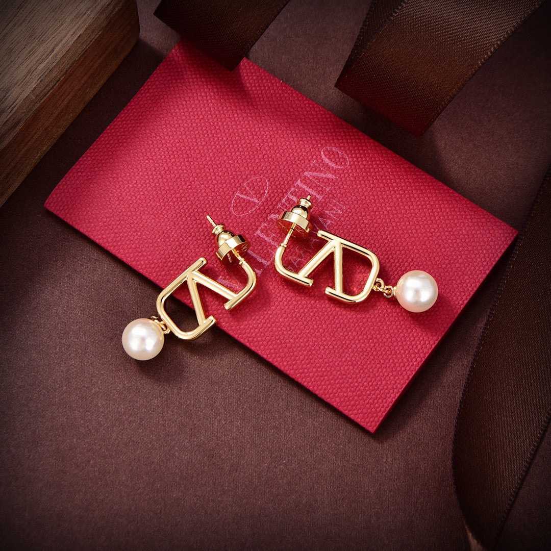 Valenti VLogo Pearl Gold Toned Earrings - DopestKickz