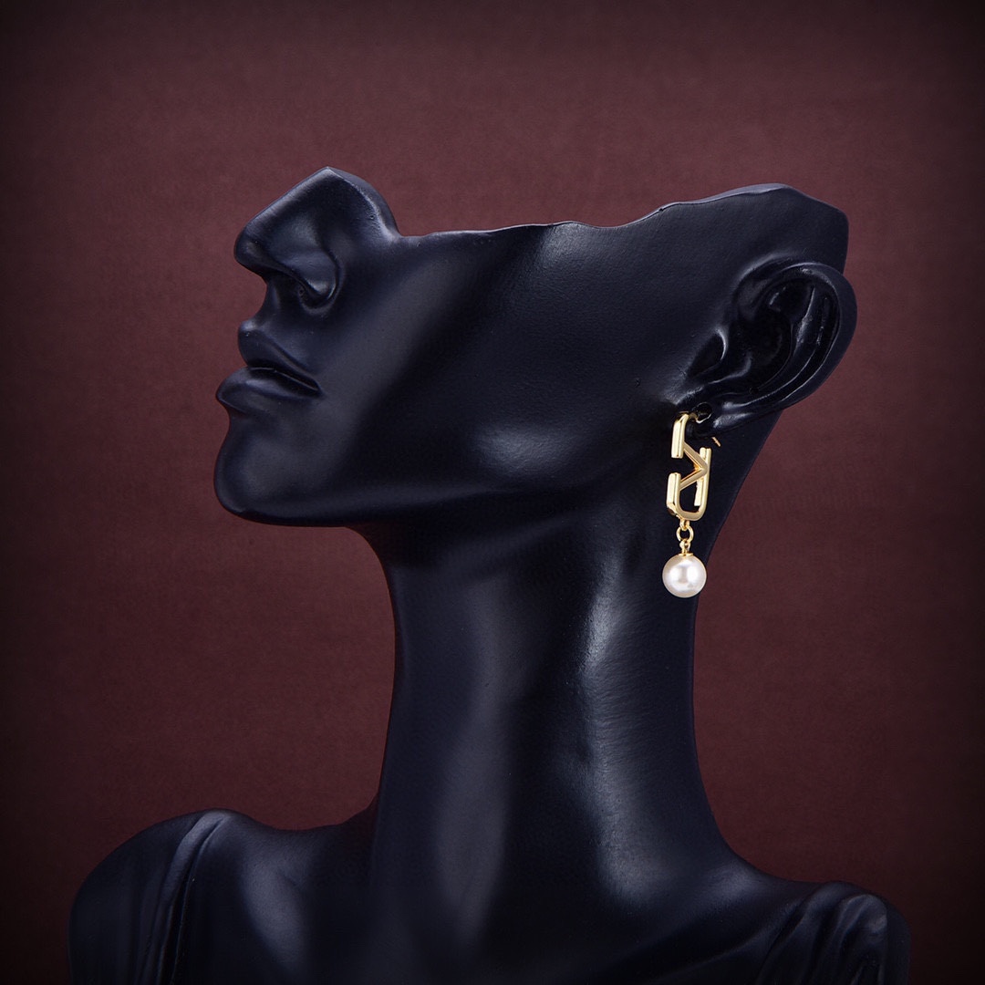 Valenti VLogo Pearl Gold Toned Earrings - DopestKickz