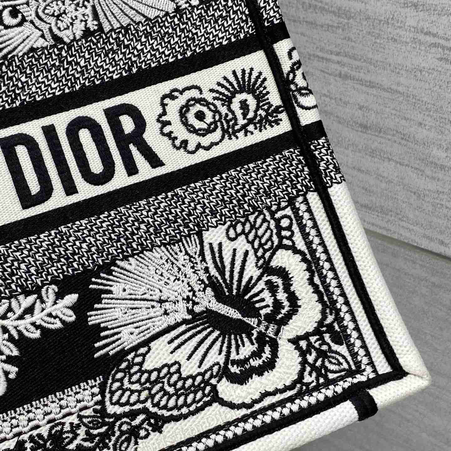 Dior Medium Dior Book Tote - DopestKickz