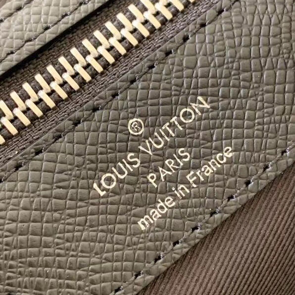 Louis Vuitton Keepall Bandouliere 50   (50x29x22cm) - DopestKickz