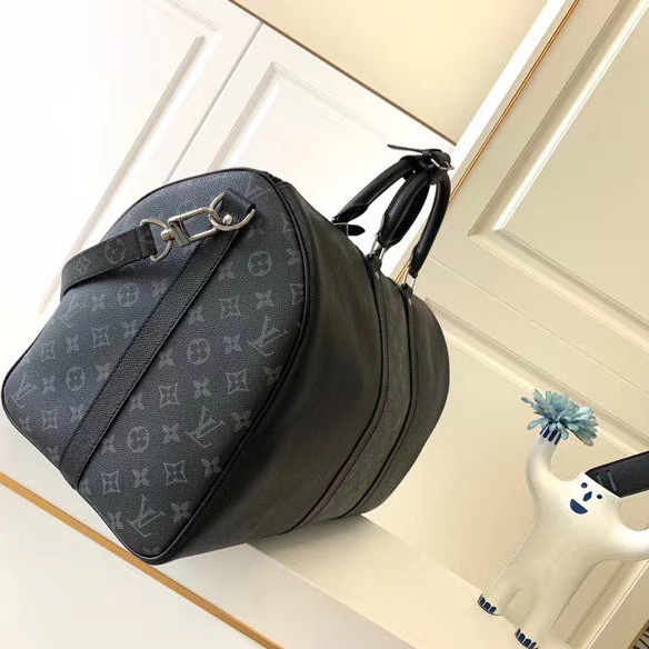 Louis Vuitton Keepall Bandouliere 50   (50x29x22cm) - DopestKickz