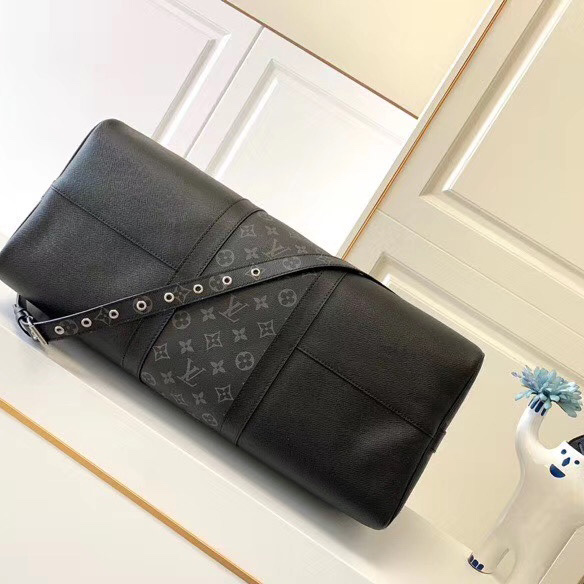 Louis Vuitton Keepall Bandouliere 50   (50x29x22cm) - DopestKickz