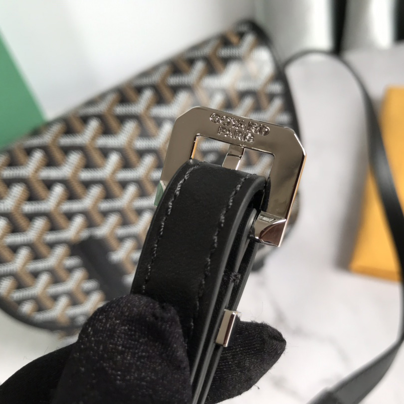 Goyard Belvedere PM Bag (22×17×9.5cm)   - DopestKickz