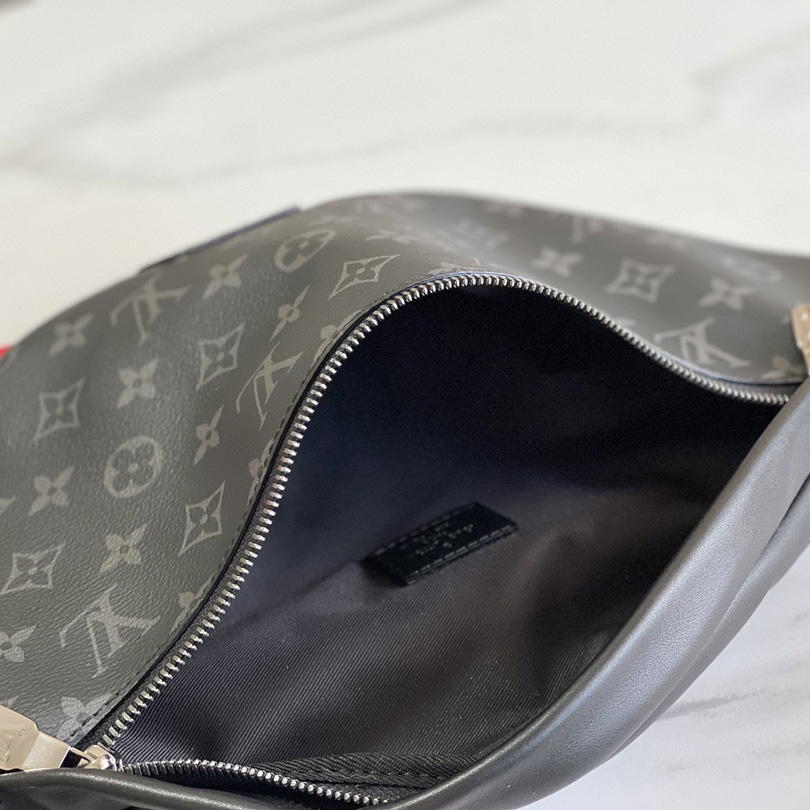 Louis Vuitton Discovery Bumbag Monogram Eclipse Black (37*30*6cm) - DopestKickz