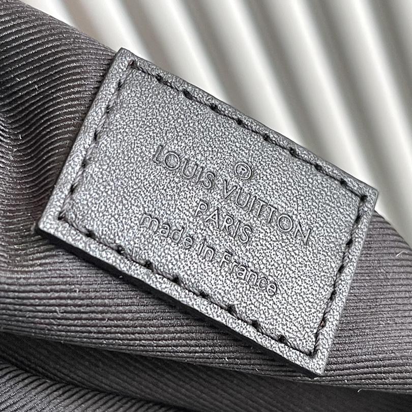 Louis Vuitton Discovery Bumbag Monogram Eclipse Black (37*30*6cm) - DopestKickz