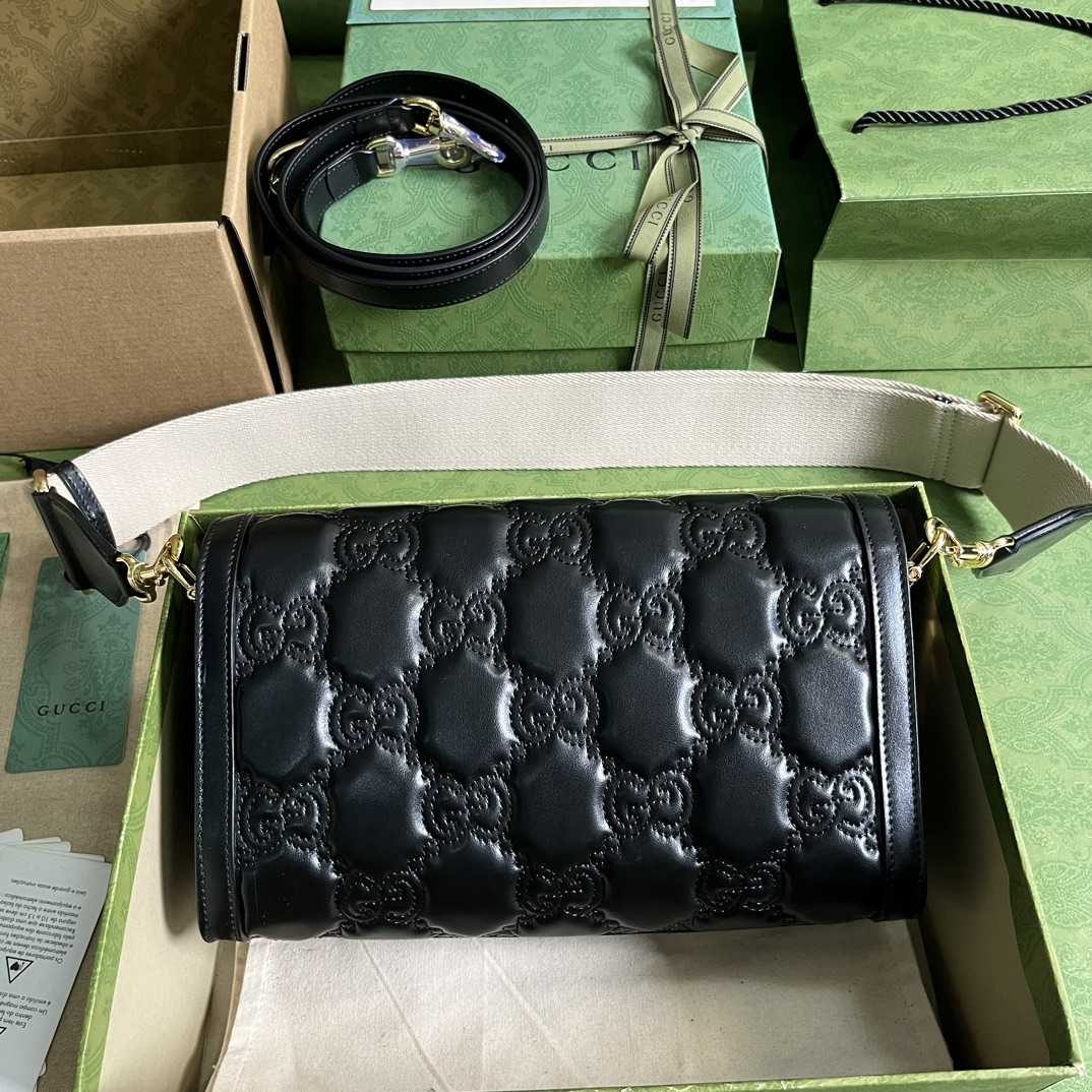 Gucci GG Matelasse Small Bag - DopestKickz