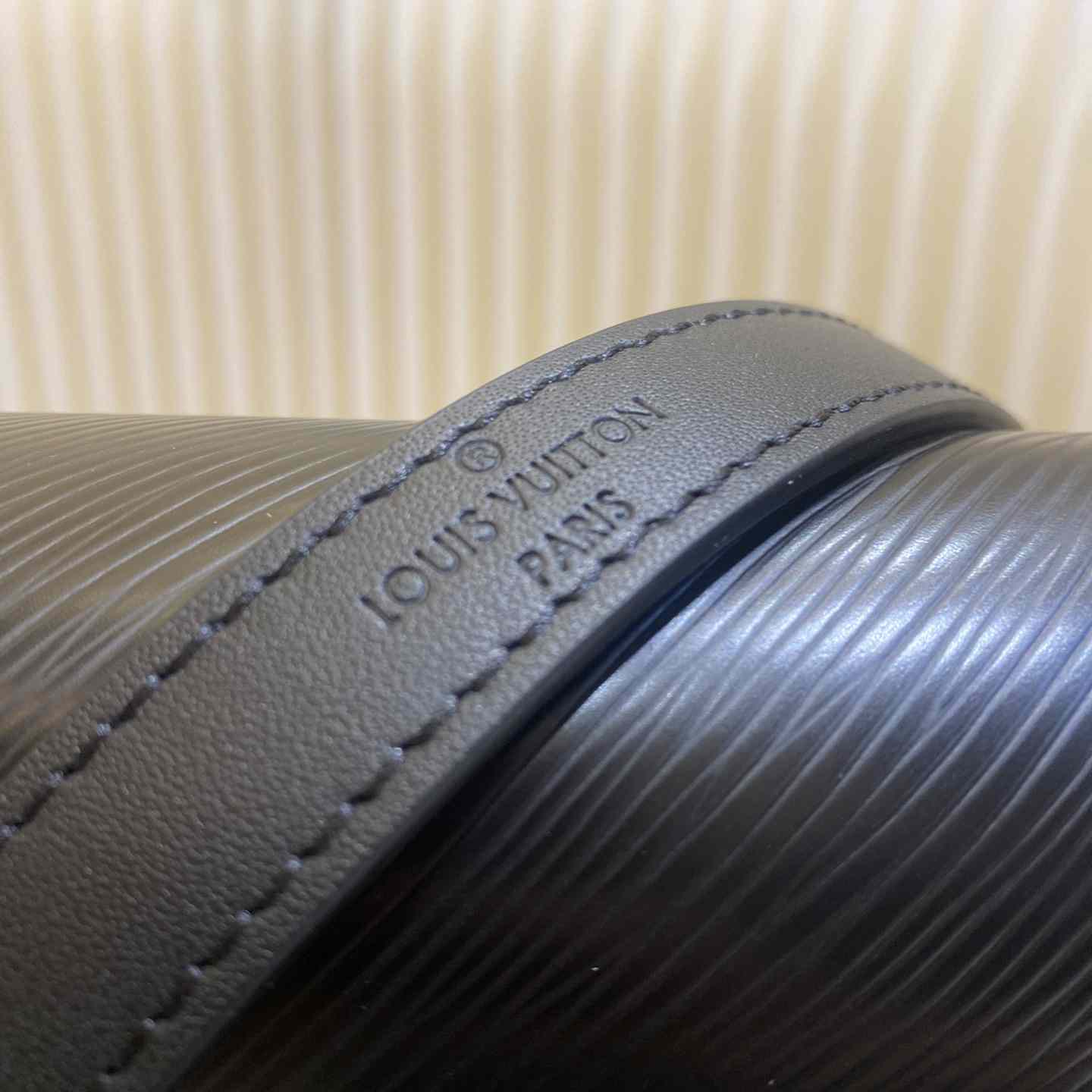 Louis Vuitton Mini Dauphine (20-15-9cm)  M55964 - DopestKickz