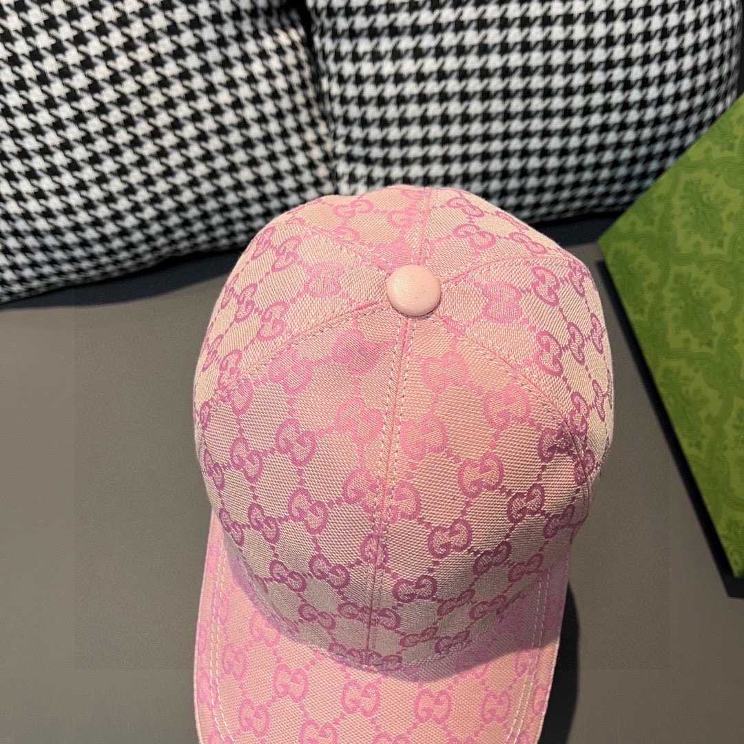 Gucci GG Canvas Cap - DopestKickz