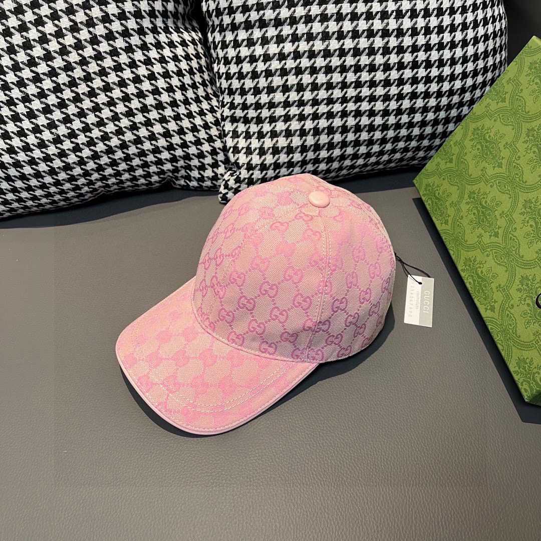Gucci GG Canvas Cap - DopestKickz