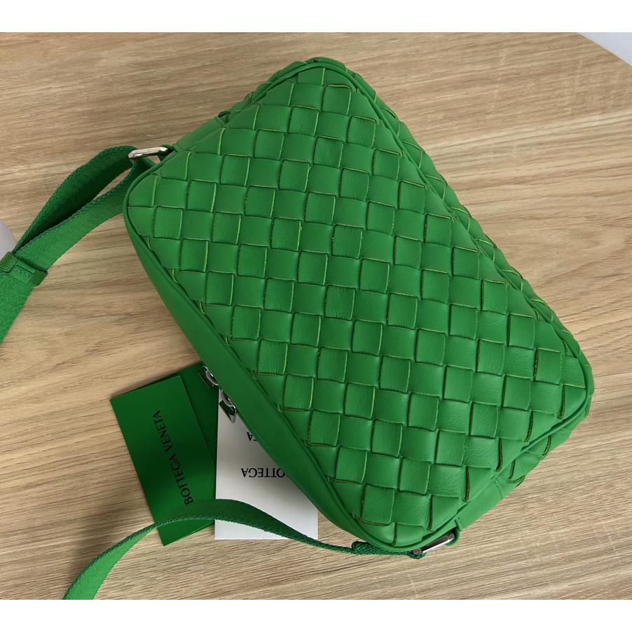 Bottega Veneta Intrecciato Duo Bag - DopestKickz