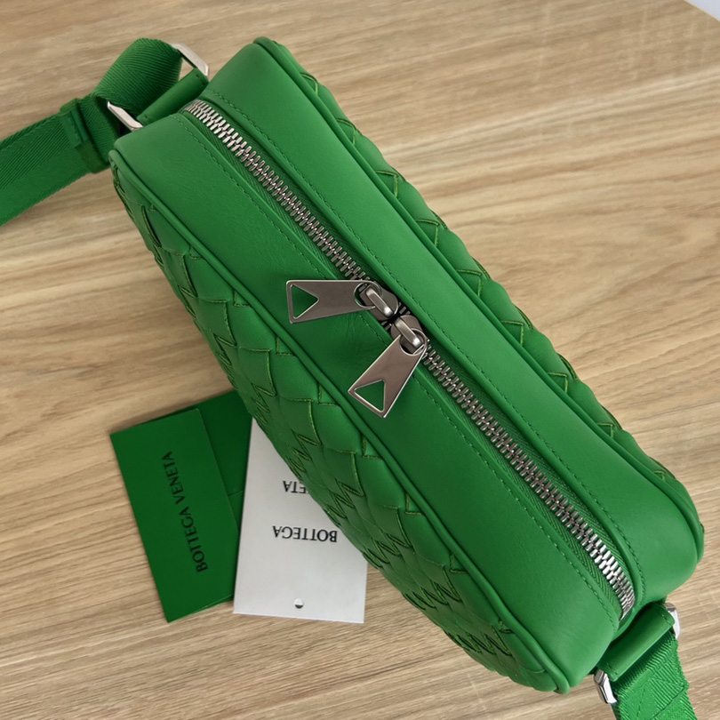 Bottega Veneta Intrecciato Duo Bag - DopestKickz