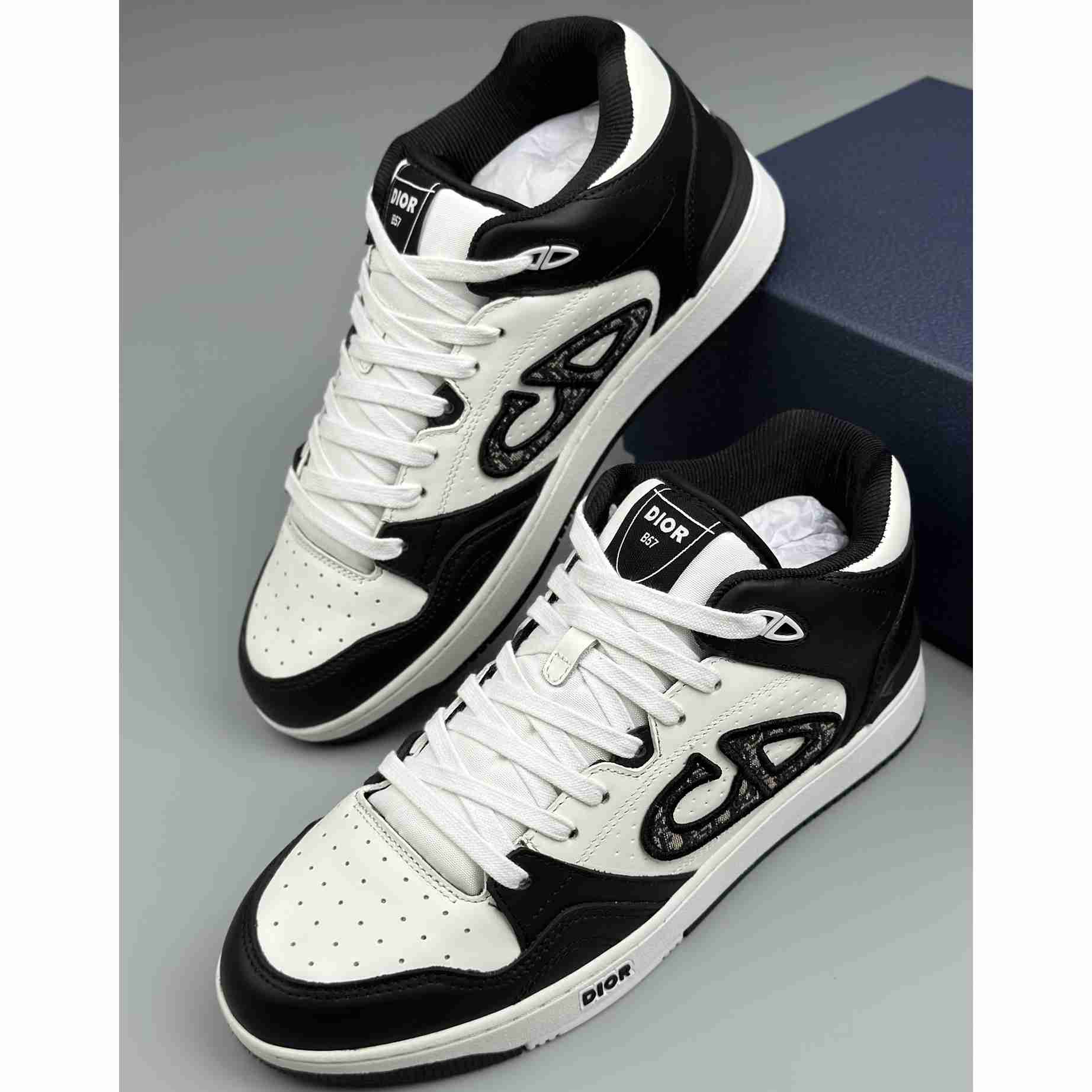 Dior B57 Mid-top Sneaker - DopestKickz