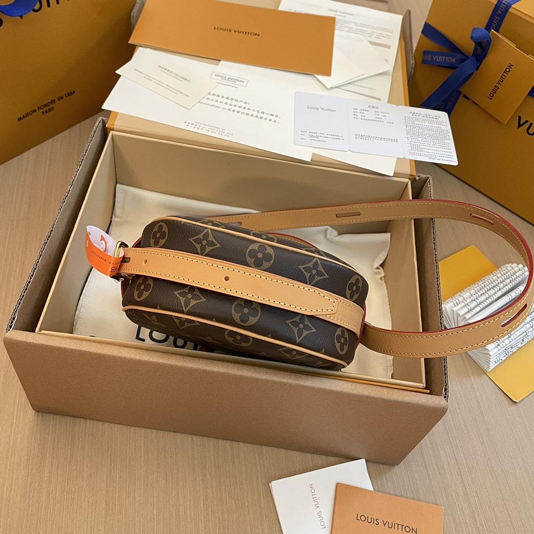 Louis Vuitton Boite Chapeau Souple PM (17x18x7cm)  M45578 - DopestKickz