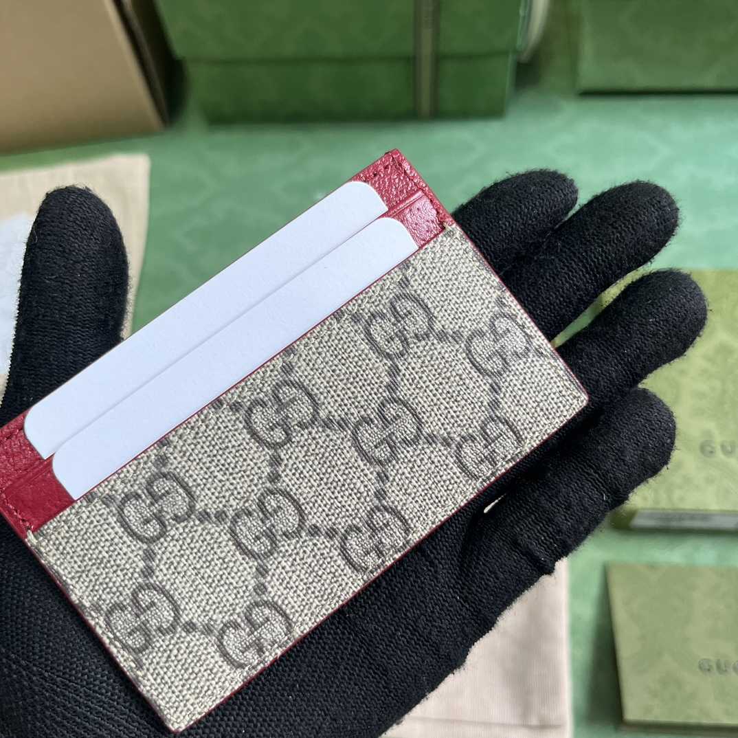 Gucci Card Case With GG Detail - DopestKickz