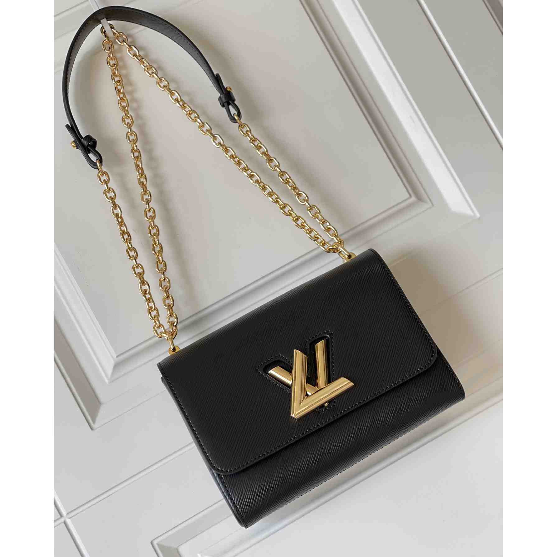 Louis Vuitton Twist MM    M21772  M50282 - DopestKickz