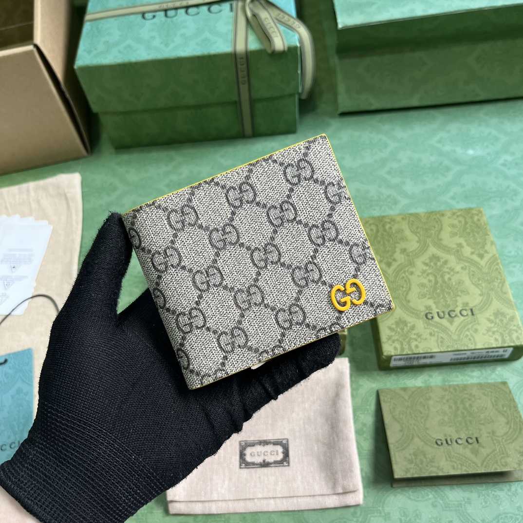 Gucci Wallet With GG Detail - DopestKickz