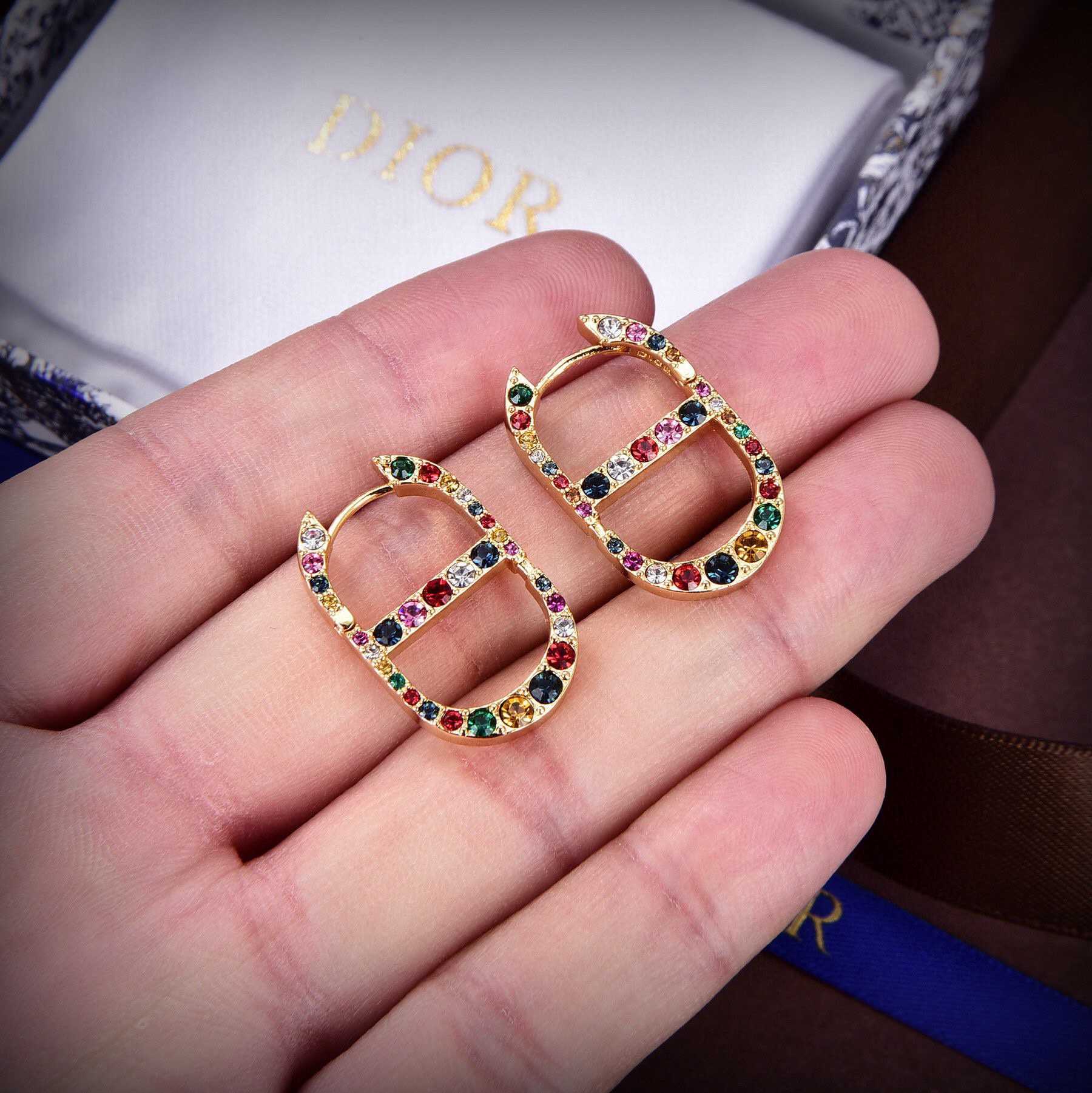 Dior 30 Montaigne Earrings  - DopestKickz