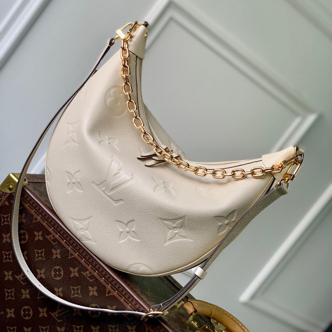Louis Vuitton Loop Hobo  (38-26-10cm)   M46739 - DopestKickz