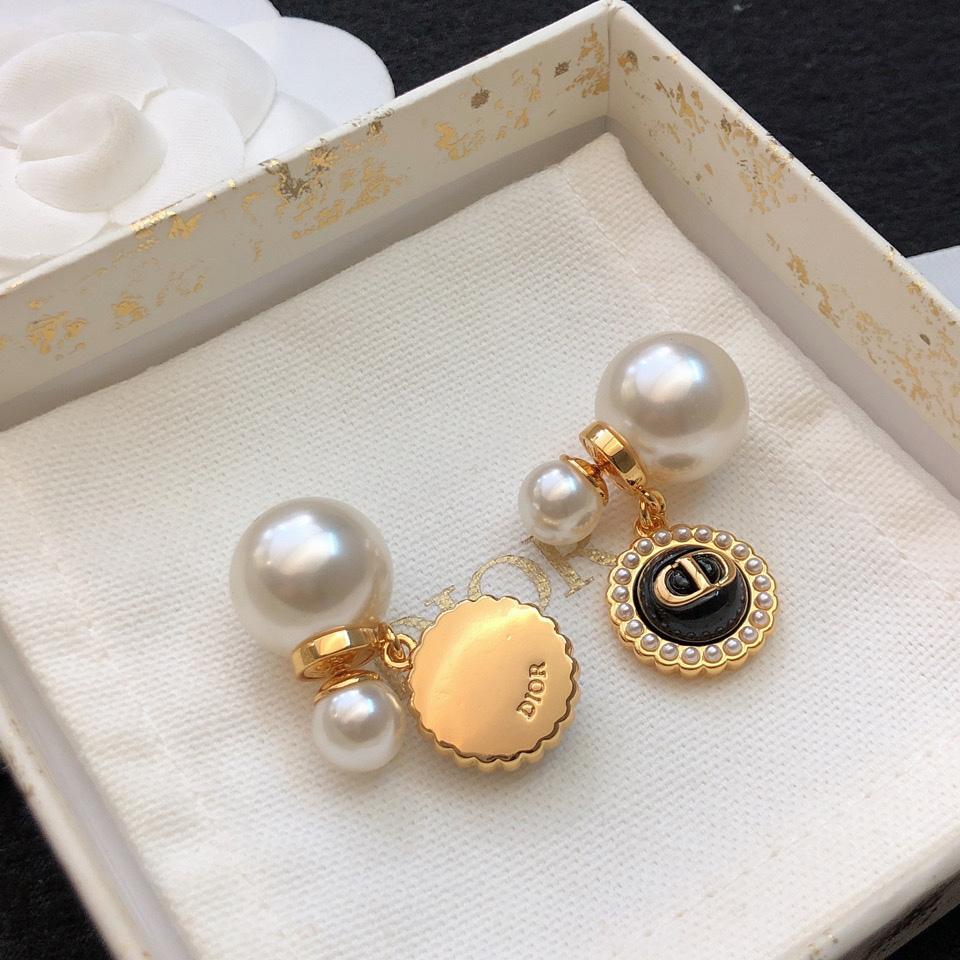 Dior Tribales Earrings - DopestKickz