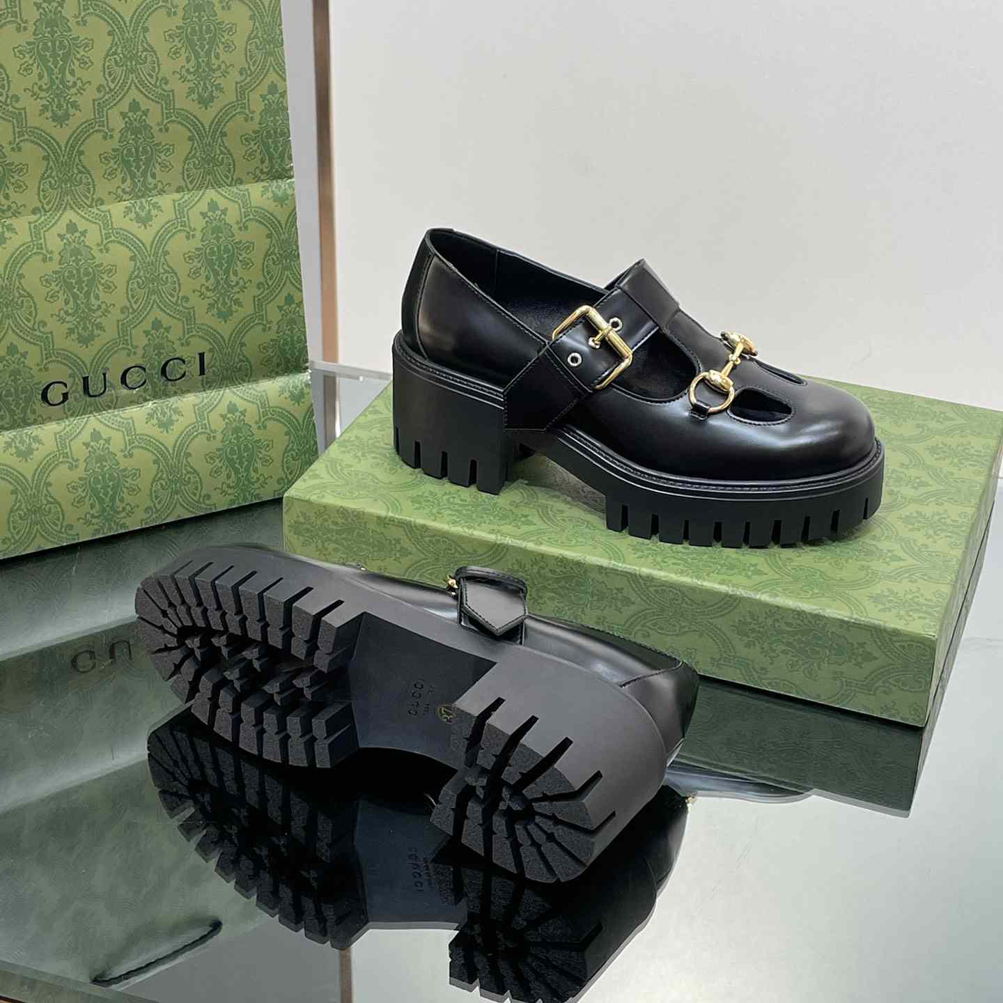 Gucci Women's Loafer With Horsebit - DopestKickz