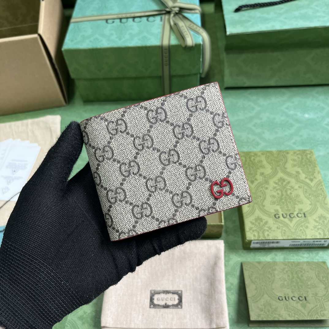 Gucci Wallet With GG Detail - DopestKickz