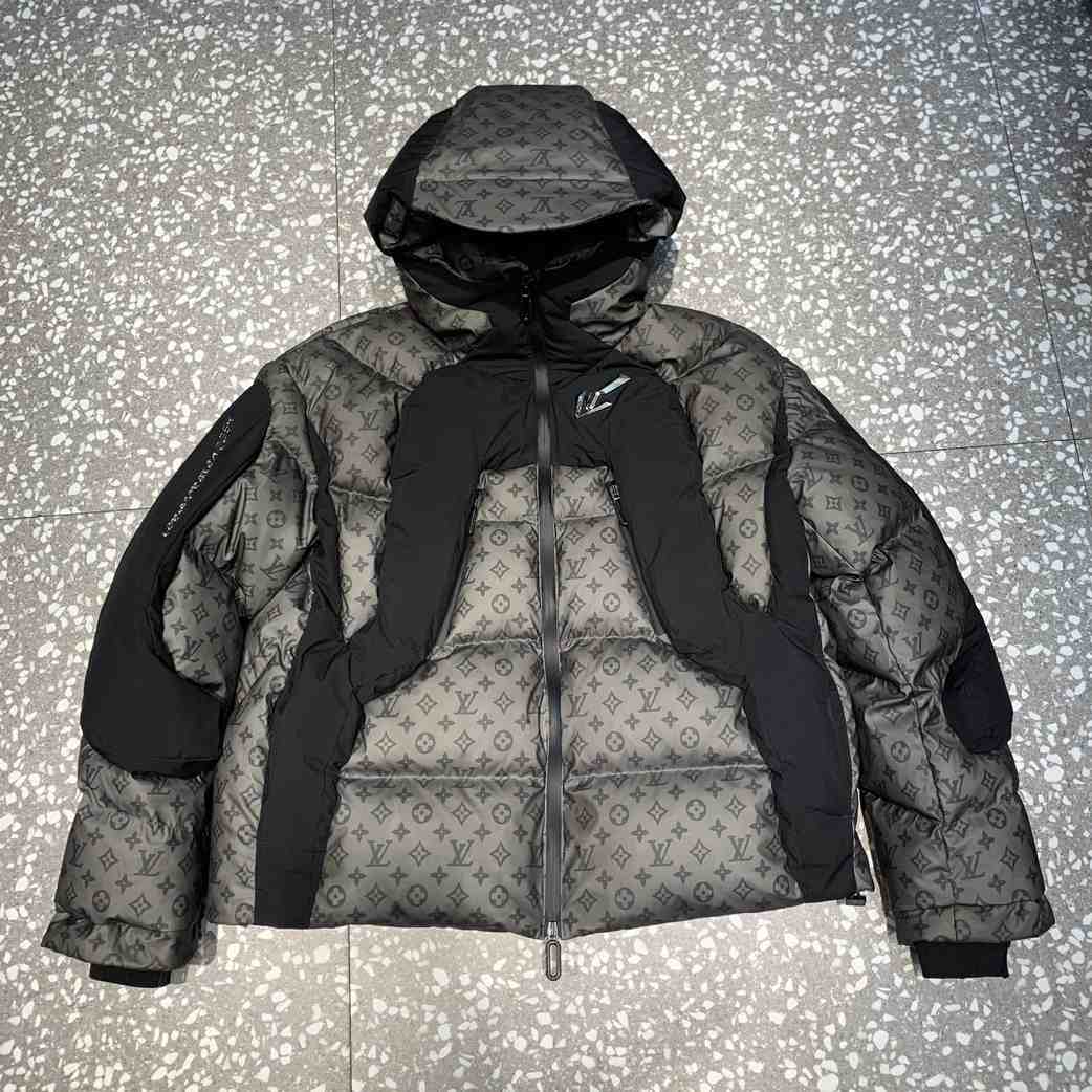 Louis Vuitton 2054 Heat Reactive Puffer - DopestKickz
