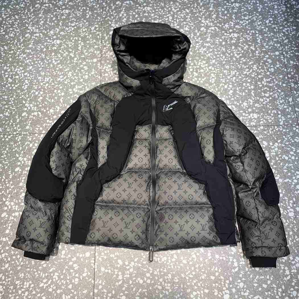 Louis Vuitton 2054 Heat Reactive Puffer - DopestKickz