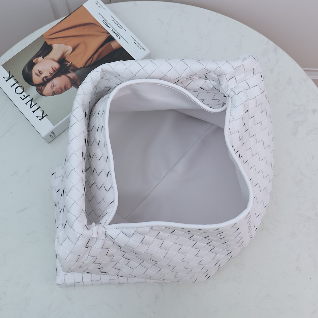 Bottega Veneta Large Hop - DopestKickz