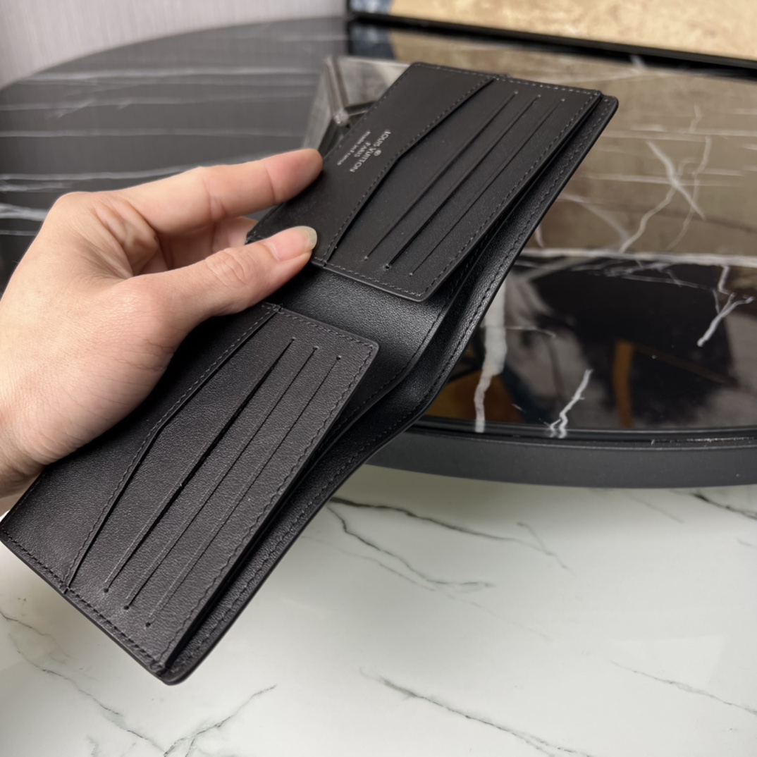 Louis Vuitton Slender Wallet  M82821 - DopestKickz