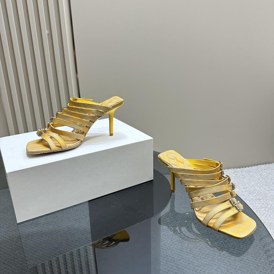 Burberry Check Cotton Step Sandals - DopestKickz