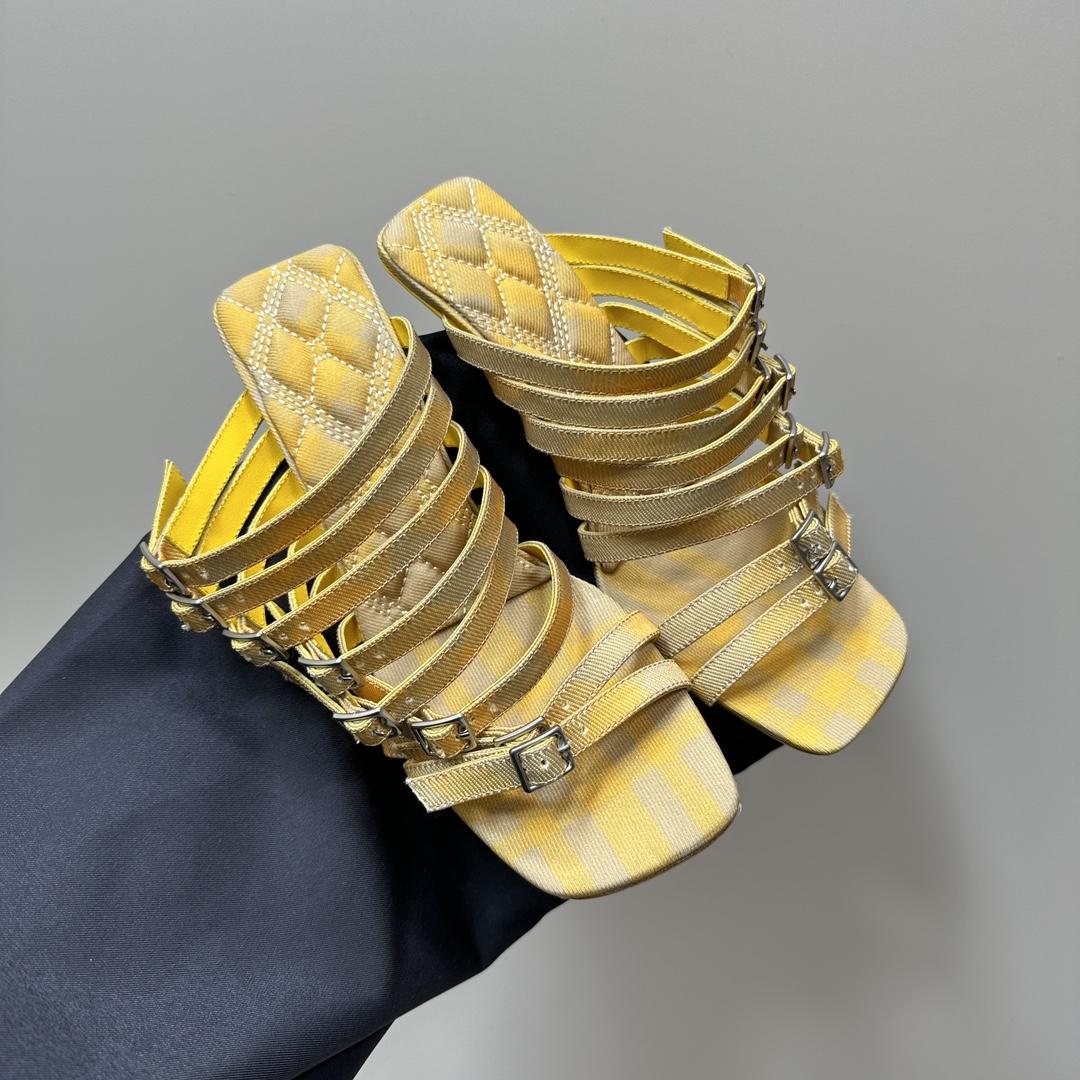 Burberry Check Cotton Step Sandals - DopestKickz