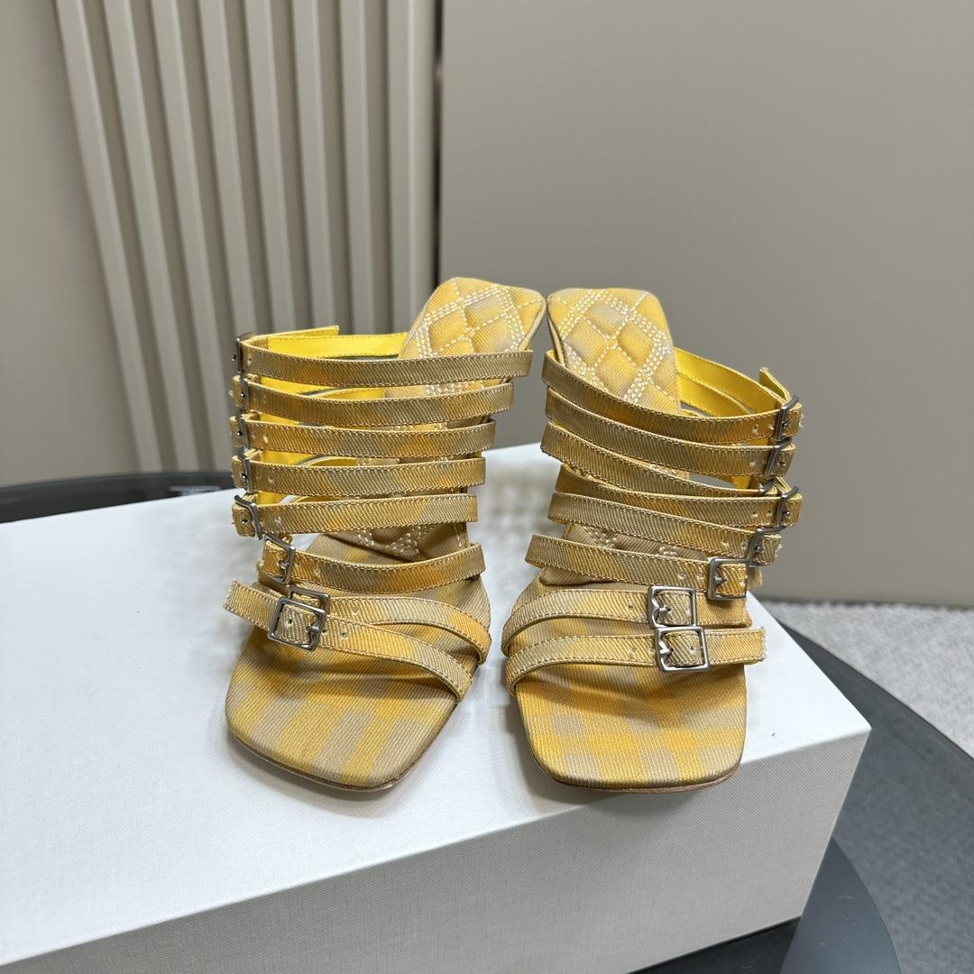 Burberry Check Cotton Step Sandals - DopestKickz