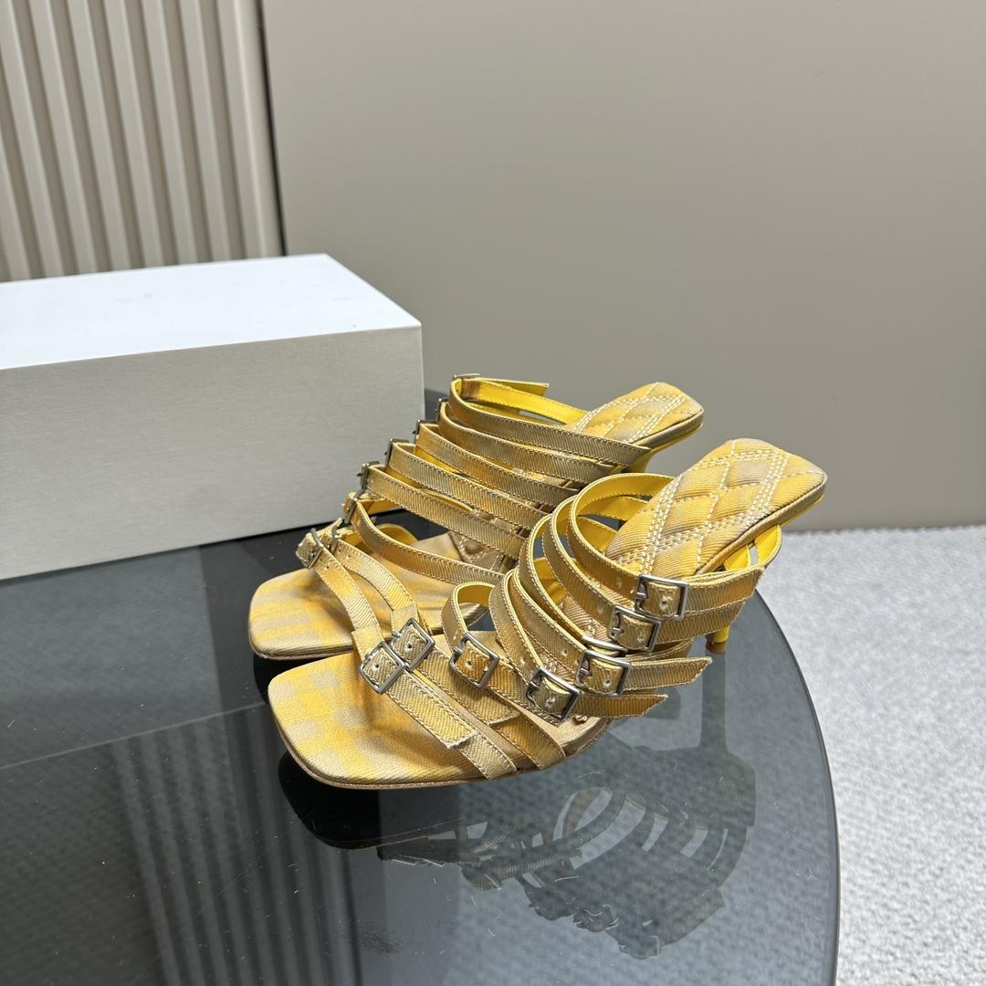 Burberry Check Cotton Step Sandals - DopestKickz