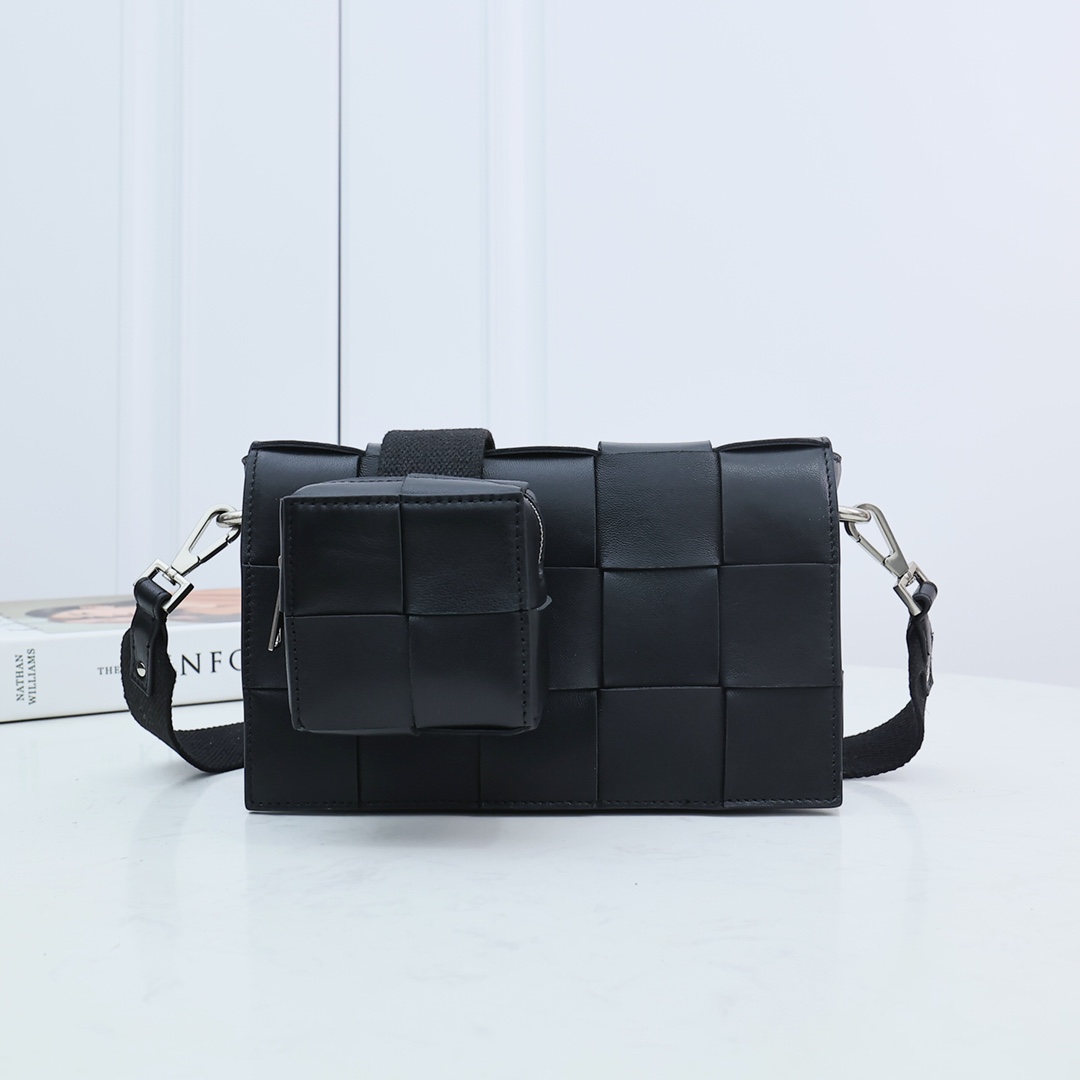 Bottega Veneta Cassette With Versatile Strap - DopestKickz
