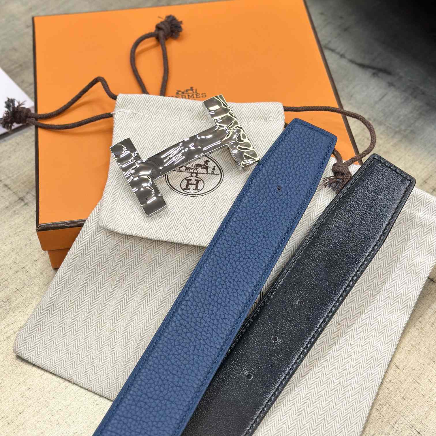 Hermes Quizz H2O Belt buckle & Reversible Leather Strap 38 mm - DopestKickz