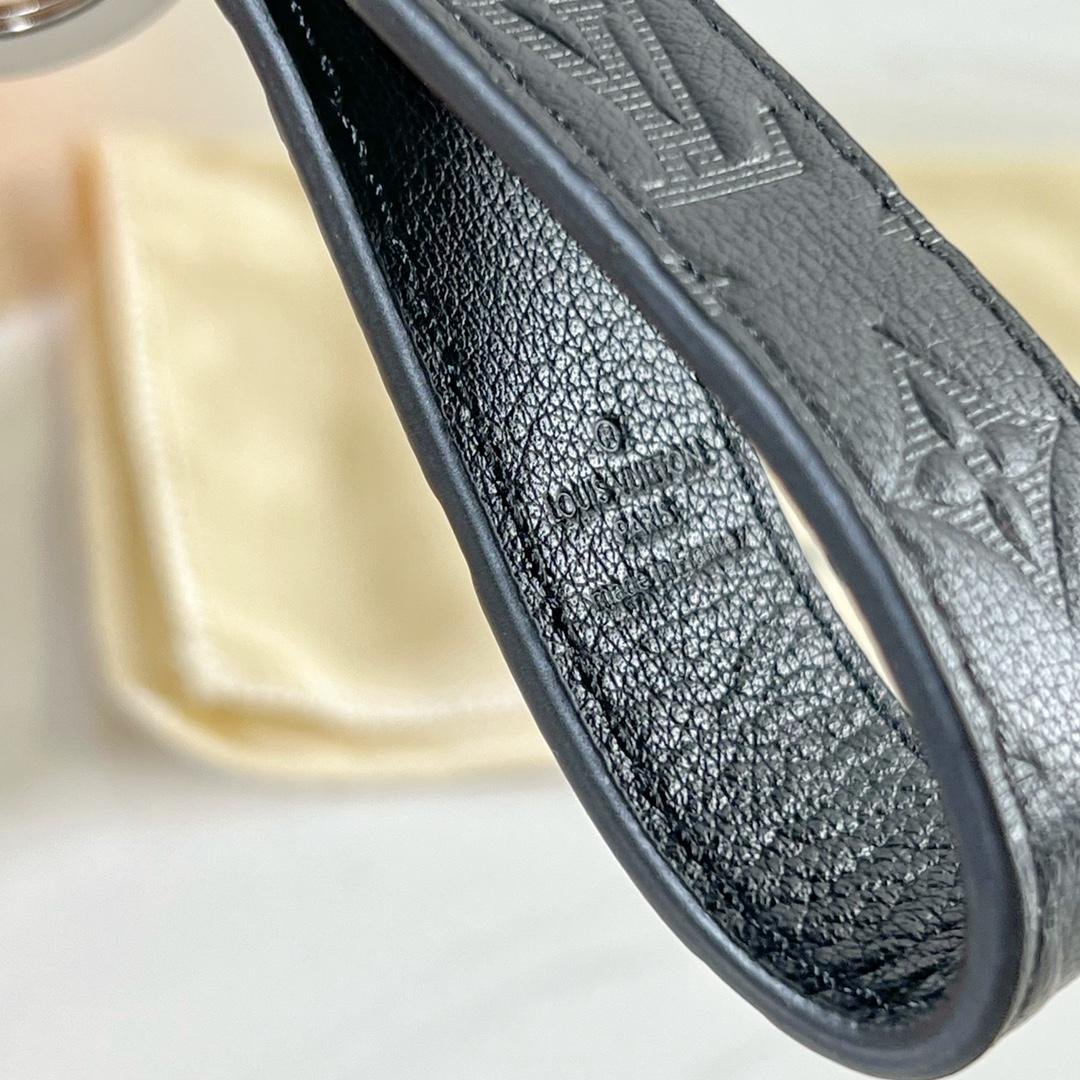 Louis Vuitton LV Shadow Dragonne Key Holder And Bag Charm - DopestKickz