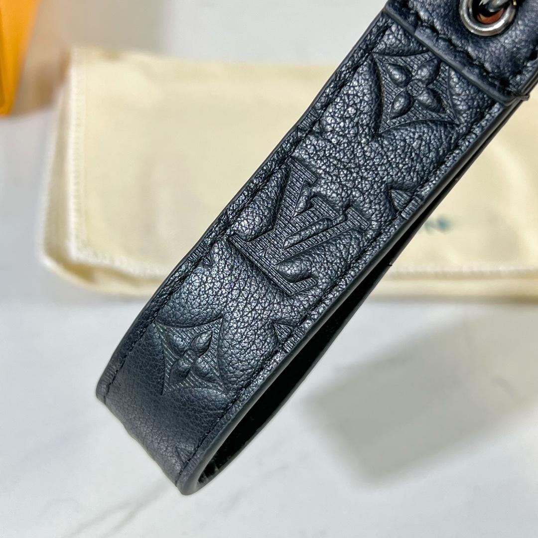 Louis Vuitton LV Shadow Dragonne Key Holder And Bag Charm - DopestKickz