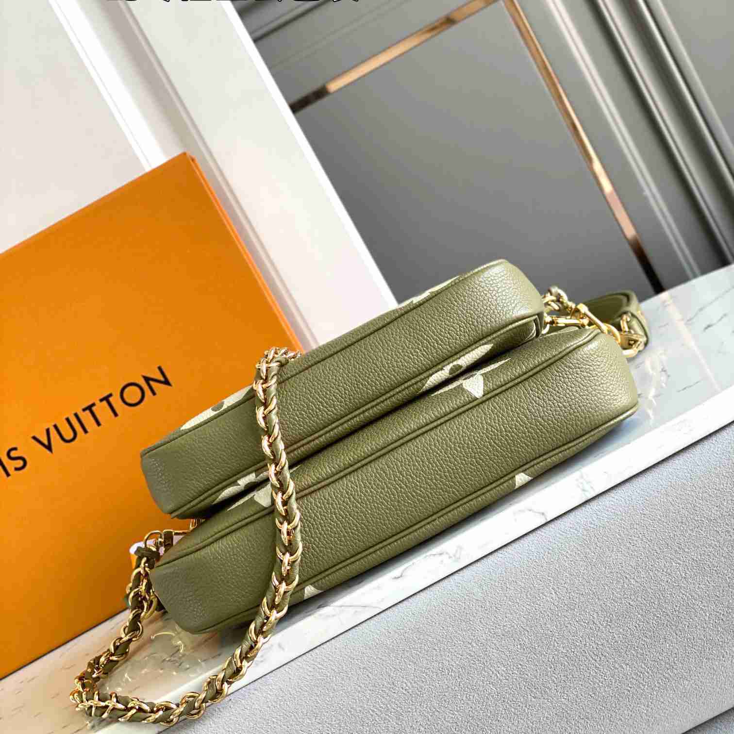Louis Vuitton Multi Pochette Accessoires   (25-14.5-4.5cm) M22670 - DopestKickz