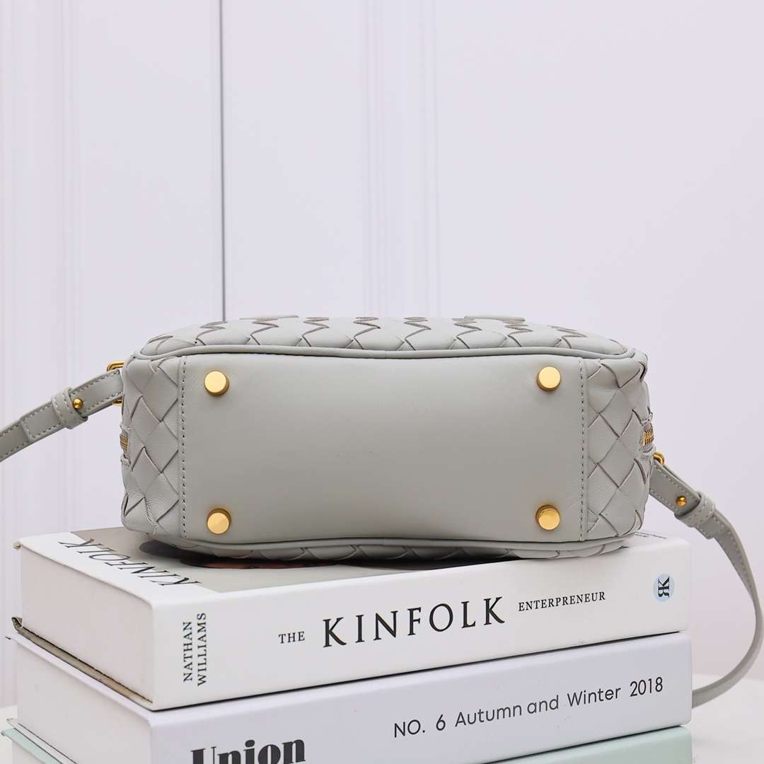 Bottega Veneta Small Getaway - DopestKickz