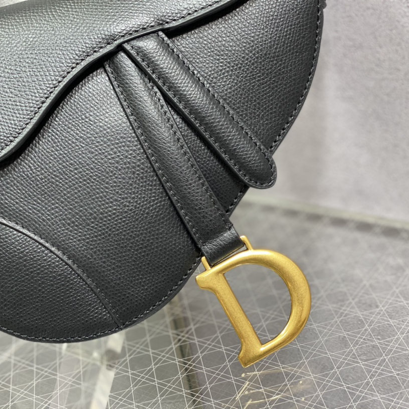 Dior Saddle Bag    19.5cm - DopestKickz